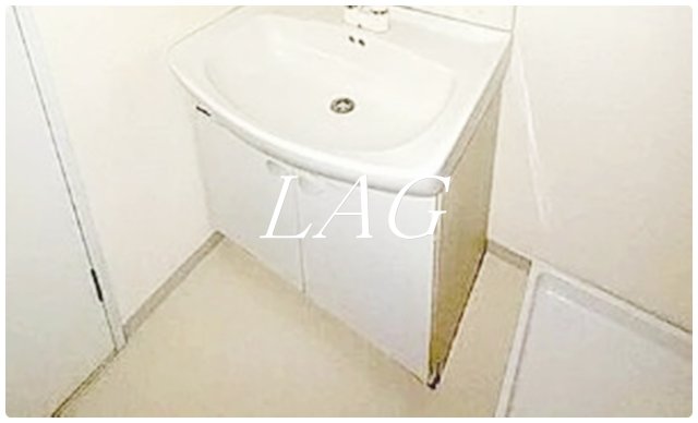 洗面設備　独立洗面台です。