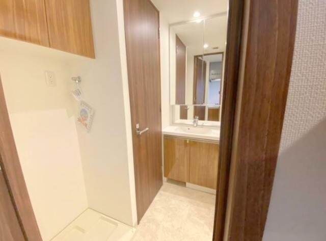 洗面設備　同仕様写真