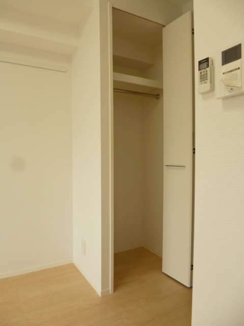 収納　スカイコートパレス池袋501　豊島区池袋3