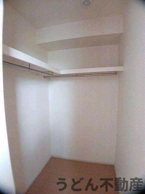 収納　うどん県のお部屋探しはうどん不動産へ うどんちゃんとLINE