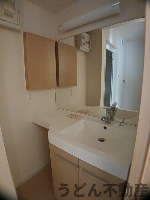 洗面設備　うどん県のお部屋探しはうどん不動産へ うどんちゃんとLINE