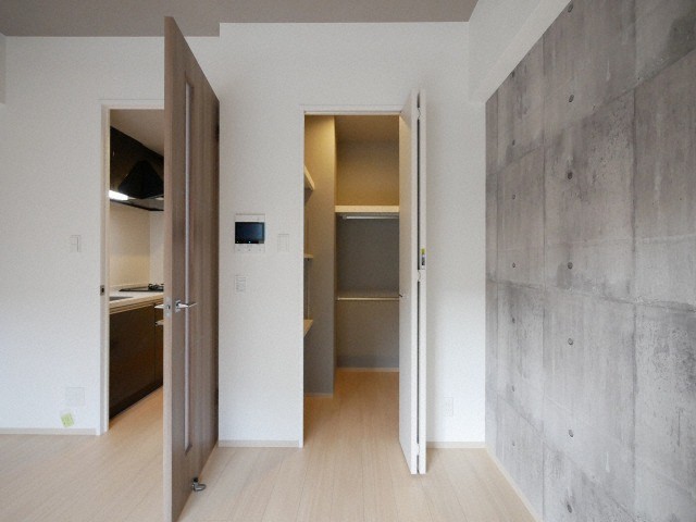 収納　ウォークインクローゼット