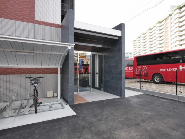 エントランス　エントランス