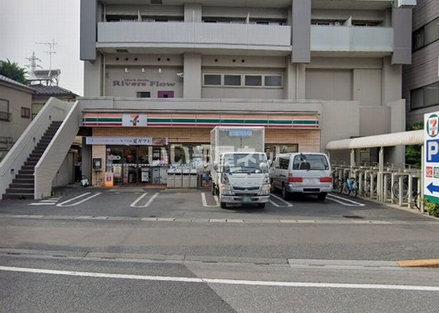 コンビニ　セブンイレブン 八千代村上店（コンビニ）まで483m
