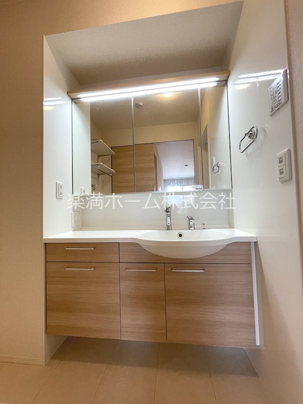 洗面設備　独立洗面台♪3点セパレート♪