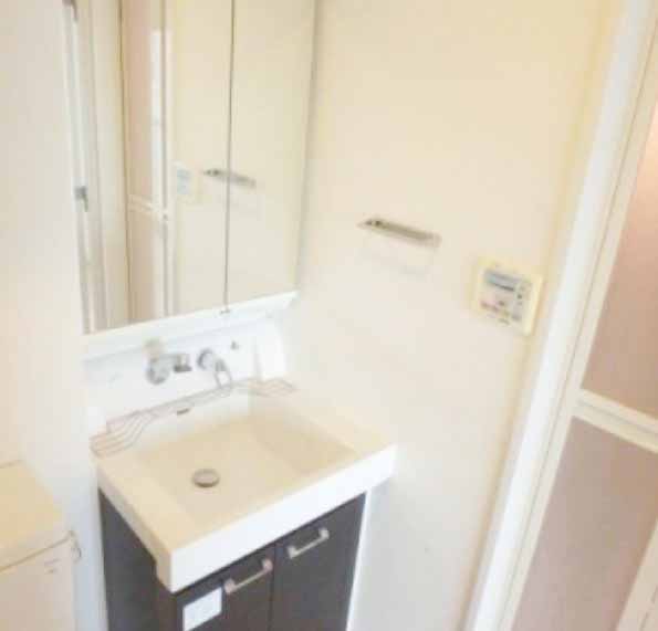 洗面設備　★収納付き、独立洗面台★