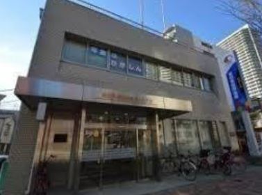 銀行　東京東信用金庫深川支店（銀行）まで303m
