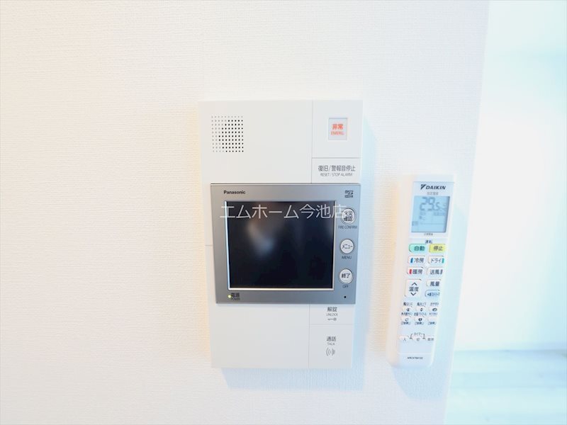 セキュリティ　TVモニター付インターホン完備