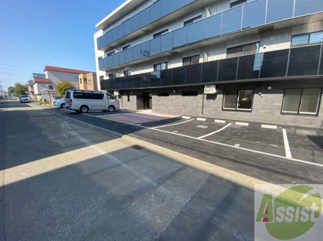 駐車場　駐車場