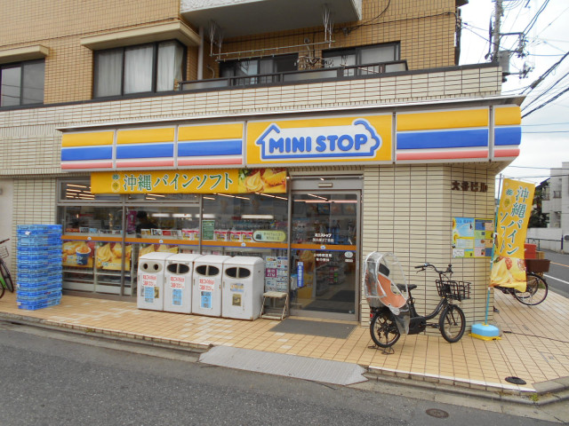 コンビニ　ミニストップ　芝久保２丁目店（コンビニ）まで600m