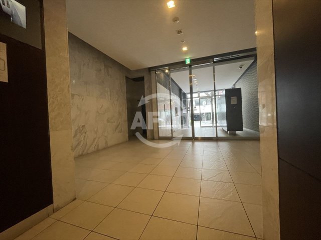 ロビー　アーバネックス大阪城WEST　ロビー
