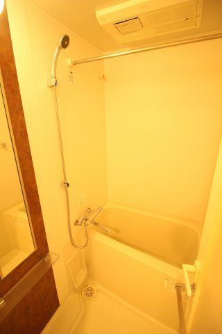 バス・シャワールーム　（別タイプ参考写真）パーク巣鴨　　豊島区巣鴨1