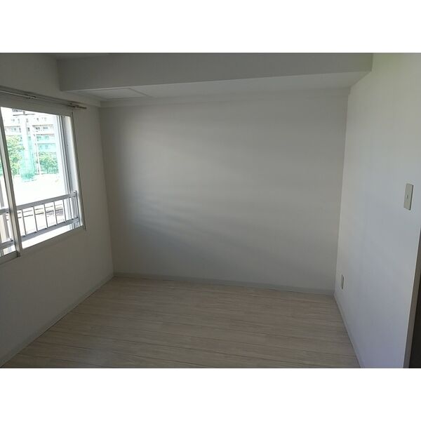 その他部屋・スペース　明るい室内ですね♪