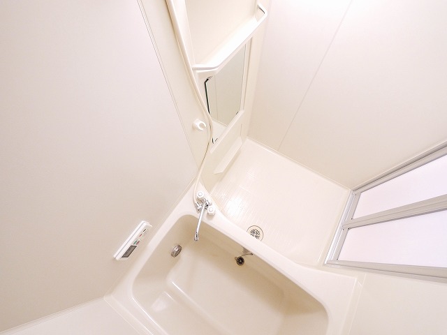 バス・シャワールーム　お風呂です