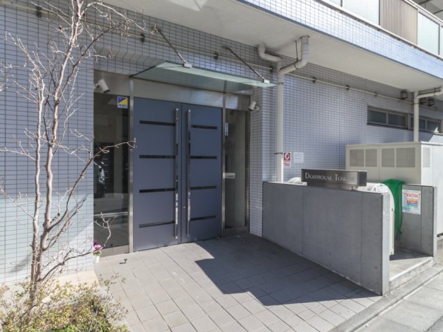 エントランス　管理の行き届いたエントランスです♪