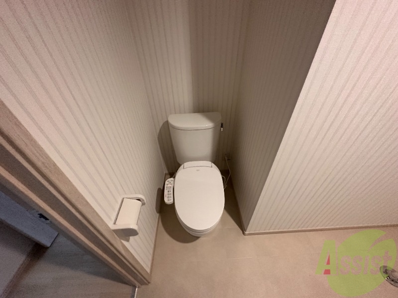 トイレ　トイレは、嬉しいウォシュレット付きです。