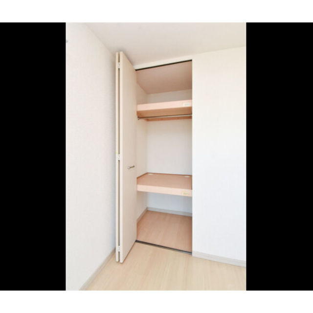 その他　【収納】同物件・他号数写真となります。現況と異なる場合がござ