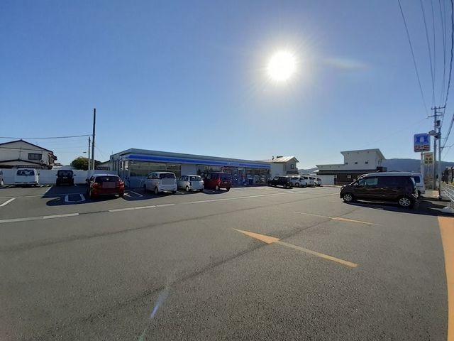 コンビニ　ローソン 南国篠原東泉店（コンビニ）まで280m