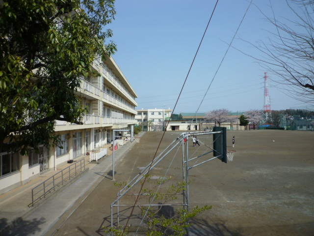 中学校　町田市立成瀬台中学校（中学校）まで255m