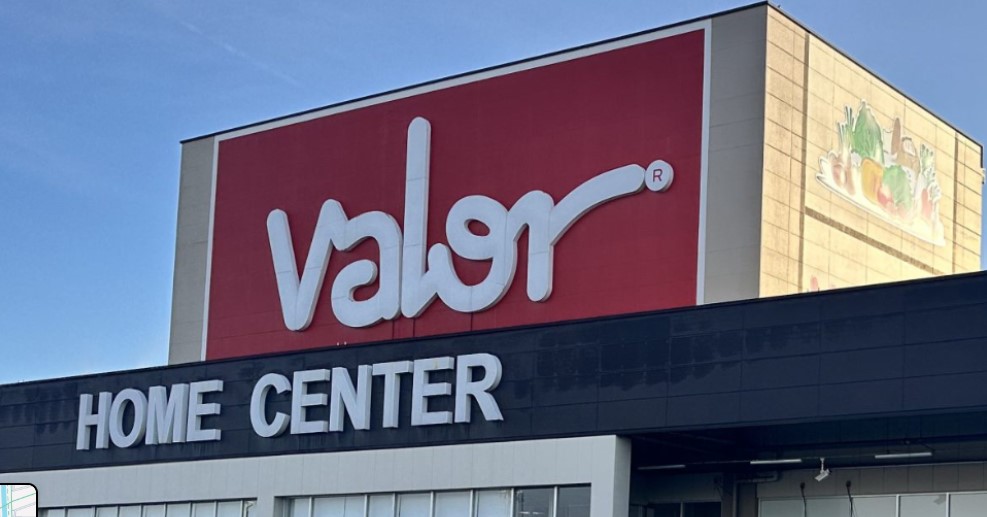 ホームセンター　ホームセンターバロー 高蔵寺店（ホームセンター）まで567m