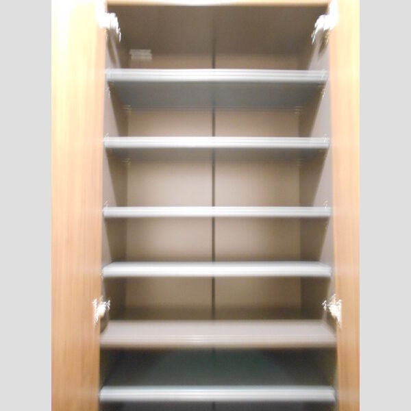 玄関　シューズボックス