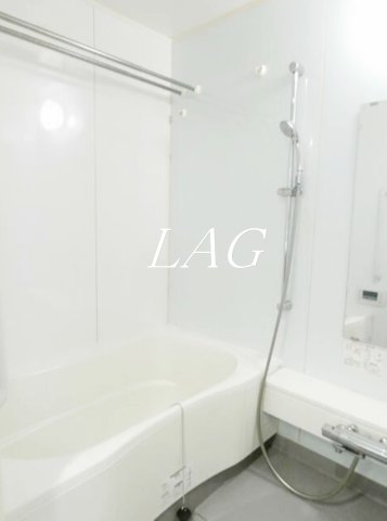 バス・シャワールーム　お風呂です。