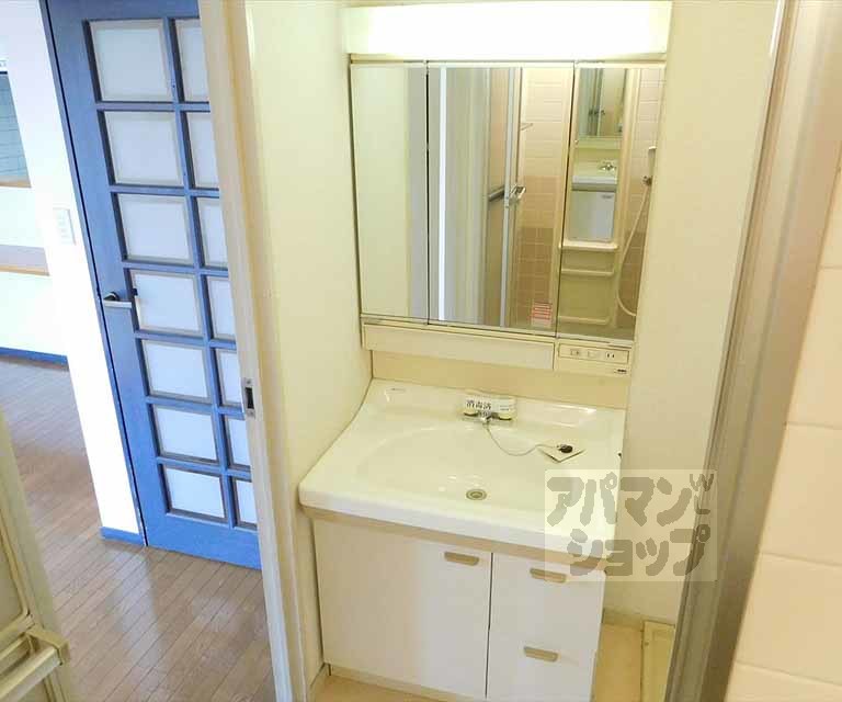 洗面設備　洗面台