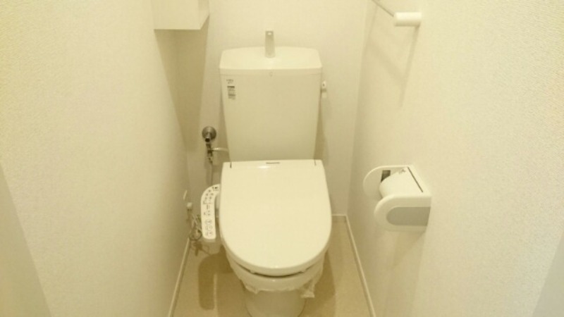 トイレ　図面と現状に相違がある場合には現状を優先