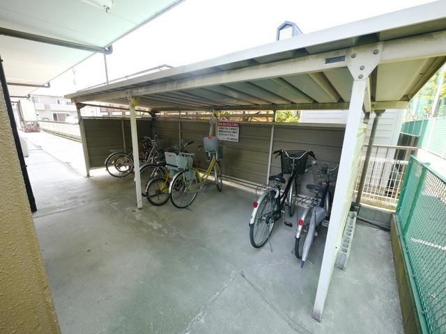 その他共有部分　★屋根付き駐輪場★