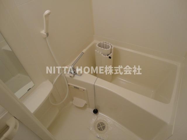 バス・シャワールーム　キレイなバスルームで疲れもなくなりますね★