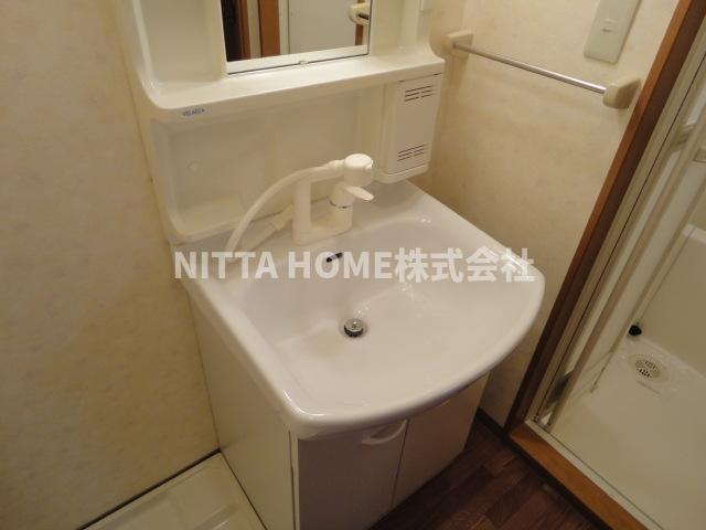 洗面設備　独立洗面化粧台もありますよ♪