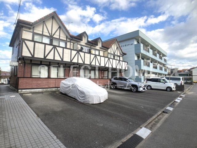 建物外観　落ち着いた雰囲気の外観です