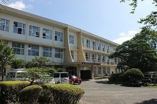 中学校　宮崎市立大宮中学校（中学校）まで1147m