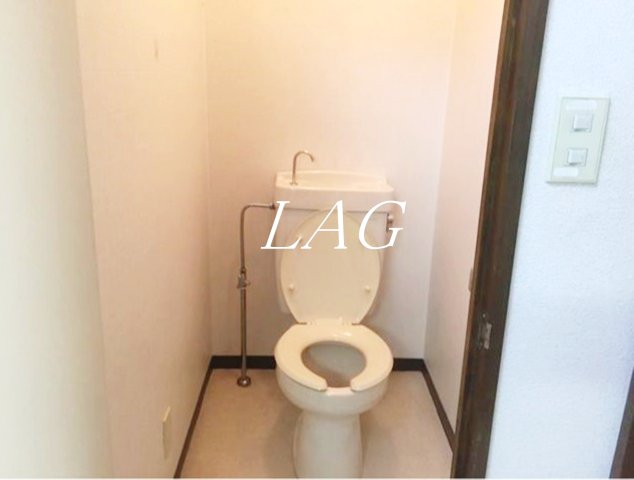 トイレ　トイレです。