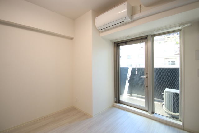 バルコニー　※別室の参考写真の為、現況優先です。