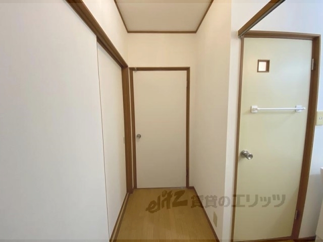 その他部屋・スペース　廊下