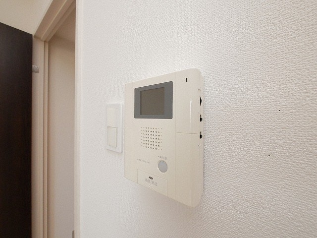 セキュリティ　TVモニターホン付きです♪