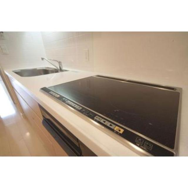 キッチン　※写真は同タイプ住戸です。