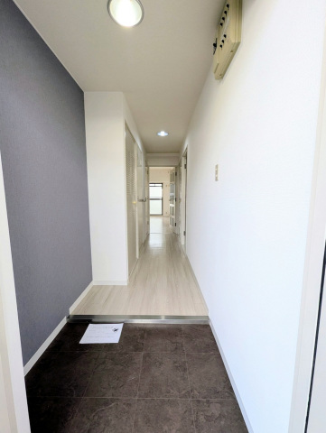 玄関　広々玄関