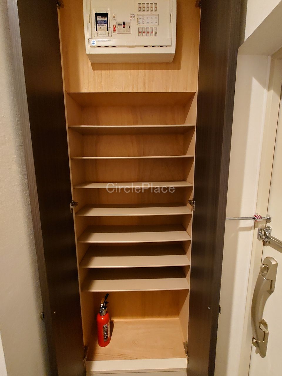 その他設備　シューズボックス