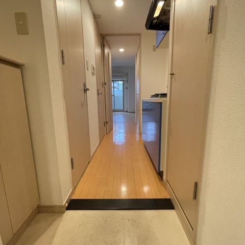 玄関　同仕様タイプです