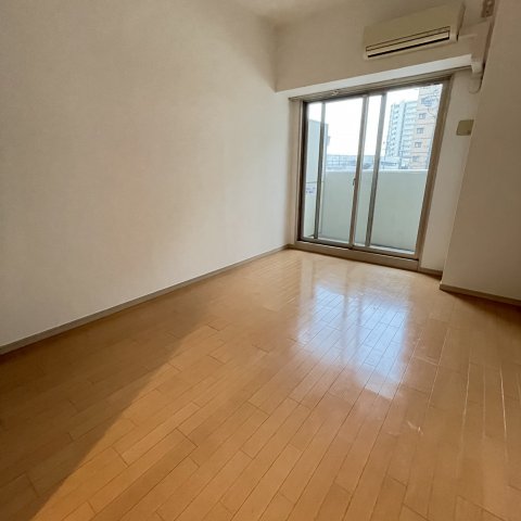 居室・リビング　同仕様タイプです