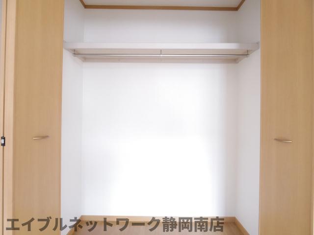 収納　たっぷりとした収納スペースです