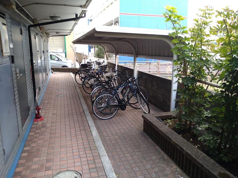 その他共有部分　駐輪場　原付＆自転車のみ駐輪可能