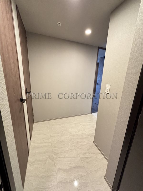 玄関　※参考写真※