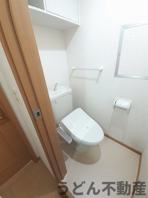 トイレ　うどん県のお部屋探しはうどん不動産へ うどんちゃんとLINE