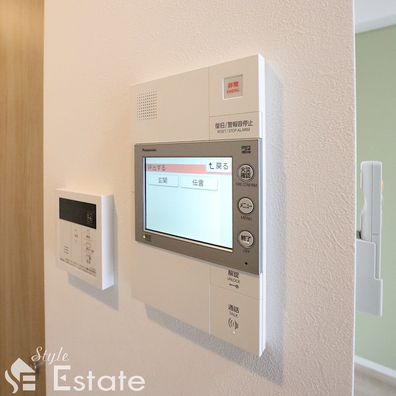 セキュリティ　モニター付きインターホン