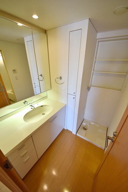 洗面設備　別部屋参考写真