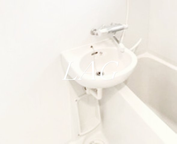 洗面設備　洗面台です。