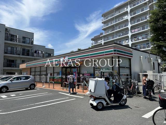 コンビニ　セブン-イレブン 板橋前野町１丁目店（コンビニ）まで416m